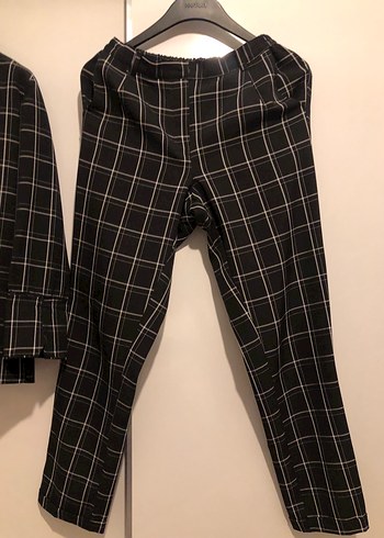 Düğmeli Siyah Ekose Kadın Takım Elbise - Görsel 3