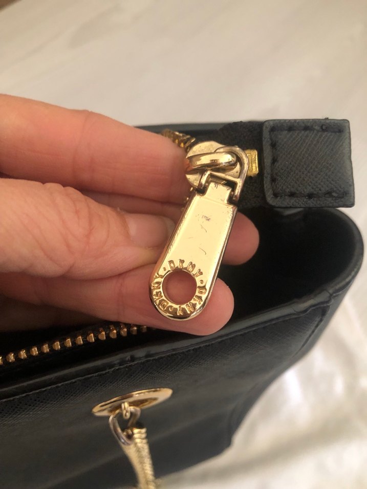 Zincir Detaylı Siyah Deri DKNY Kadın Çanta - Görsel 5