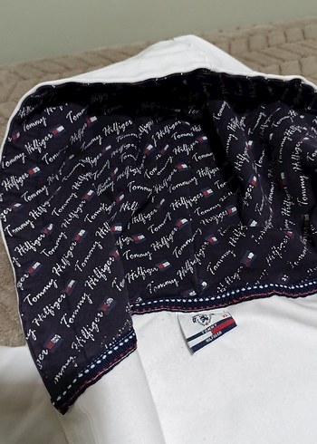 Beyaz Kapüşonlu - Görsel 5