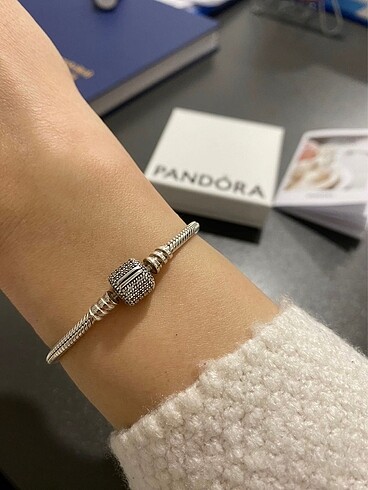 Pandora 17 cm bileklik