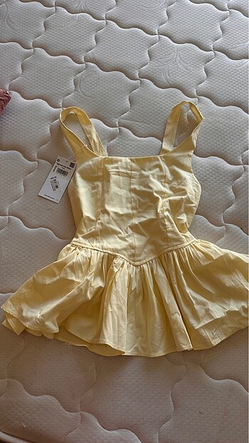 Butteryellow fırfırlı bluz