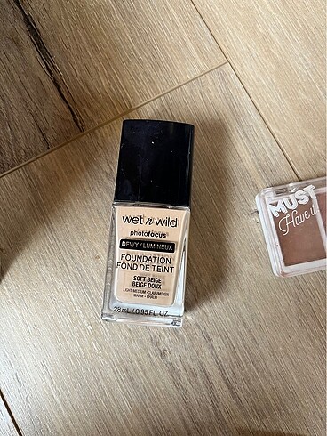 Wet N wild fondöten