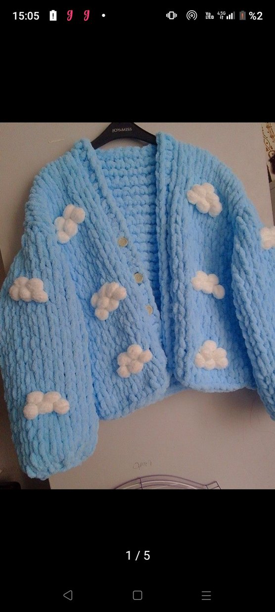 Bulut desenli mavi örgü kadın hırka - Görsel 3