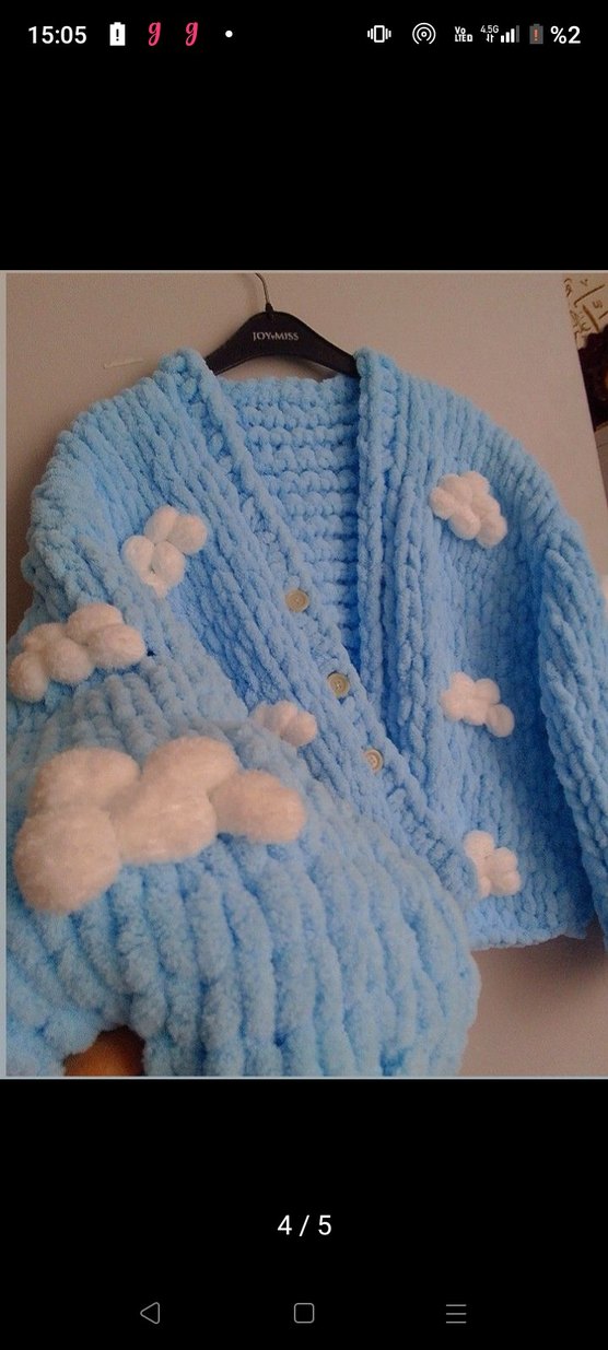 Bulut desenli mavi örgü kadın hırka - Görsel 4