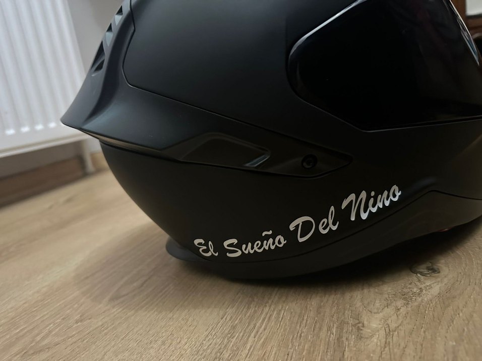 Yeni Siyah Motosiklet Kaskı + buff + süs - Görsel 5