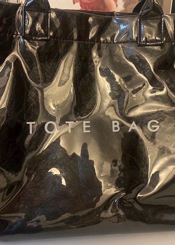 Parlak Siyah Kadın Tote Çanta - Görsel 2