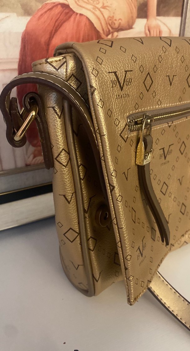 Altın Renkli Modern Klasik Deri Çanta - Görsel 5