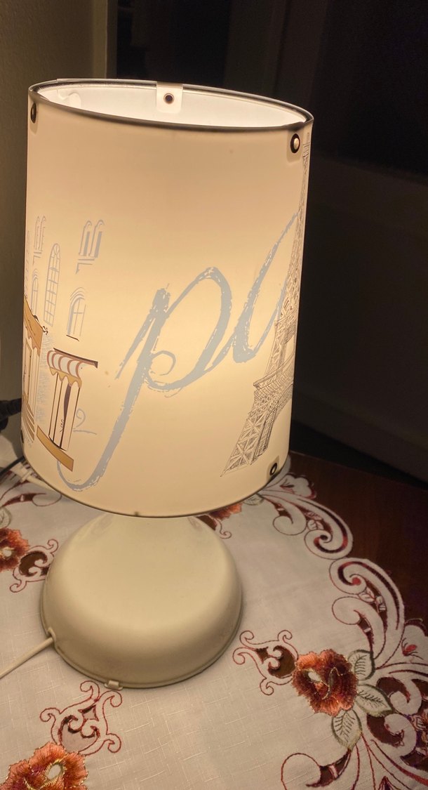 Beyaz Paris Temalı Masa Lambası - Görsel 3