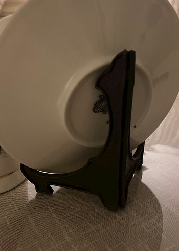 Bordo Çiçek Desenli Porselen Fincan ve Tabak - Görsel 5