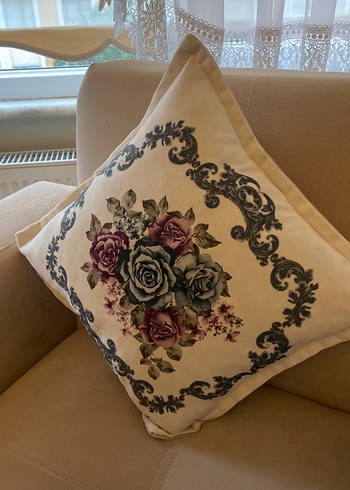 Bej Koyu Renkli Çiçek Desenli Dekoratif Yastık - Görsel 2