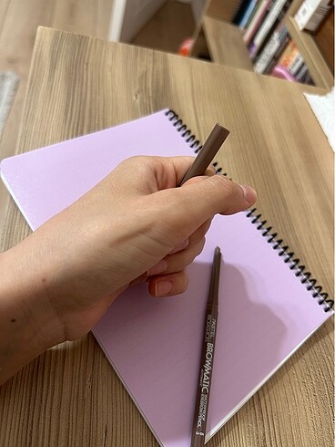 Beden Renk Pastel kaş kalemi 11 numara