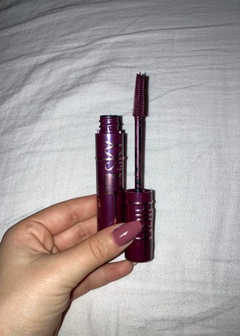 sky high maskara
mürdüm ve kahverengi - Görsel 2