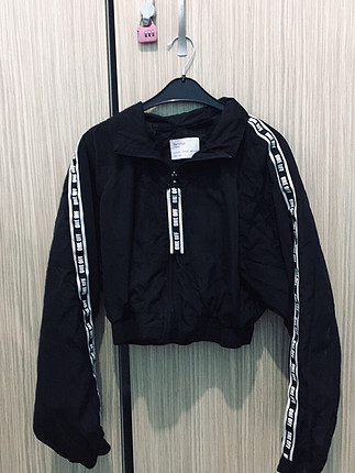 Bershka Bershka yağmurluk