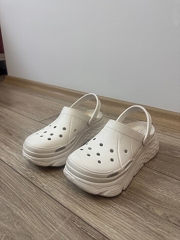 Skechers Skechers orjinal terlik 38 numara