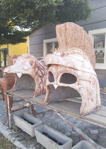 Aslan ve Miğfer Figürlü El Yapımı özel tasarım barbekü - Görsel 6