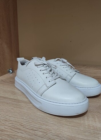Süvari beyaz sneakers