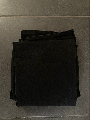 34 Beden siyah Renk LCW Relax Fit Siyah Pantolon