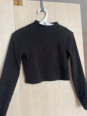 Siyah uzun kollu crop