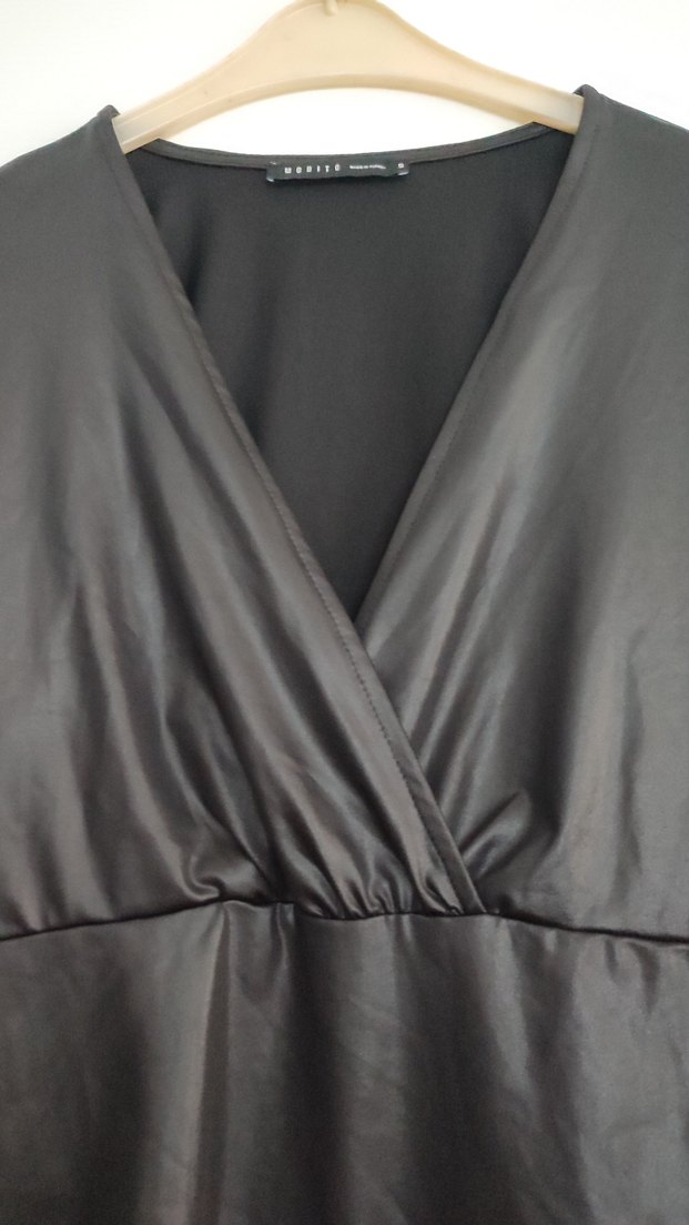 Gri V Yaka Drapeli Kadın Bluz - Görsel 4