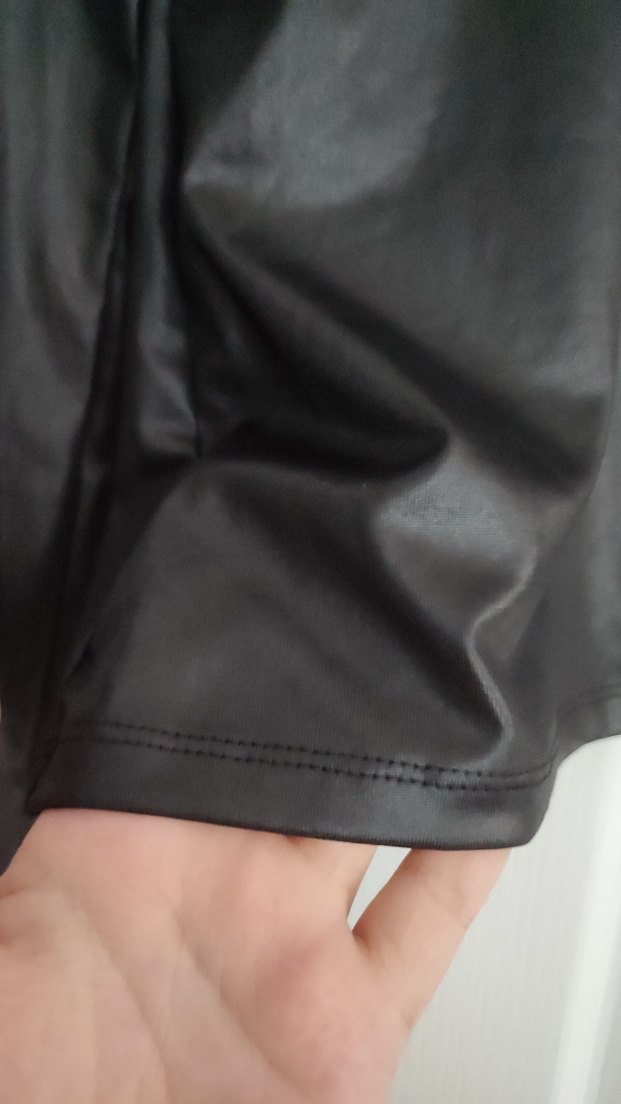 Gri V Yaka Drapeli Kadın Bluz - Görsel 2