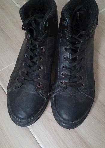 Siyah Bağcıklı kadın Kauçuk Botlar - Görsel 2