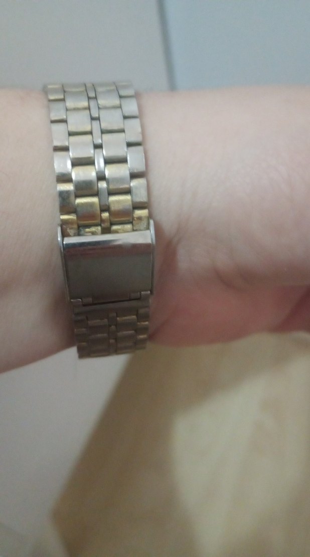 Kadın Altın Renk Dijital Kemerli Saat - Görsel 3