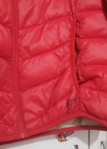 kırmızı mont - Görsel 3