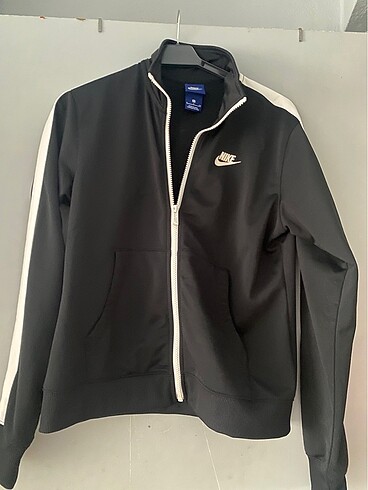Nike hırka