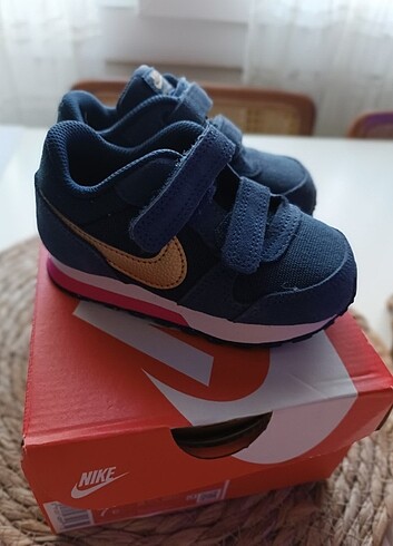 23,5 Nike yeni 