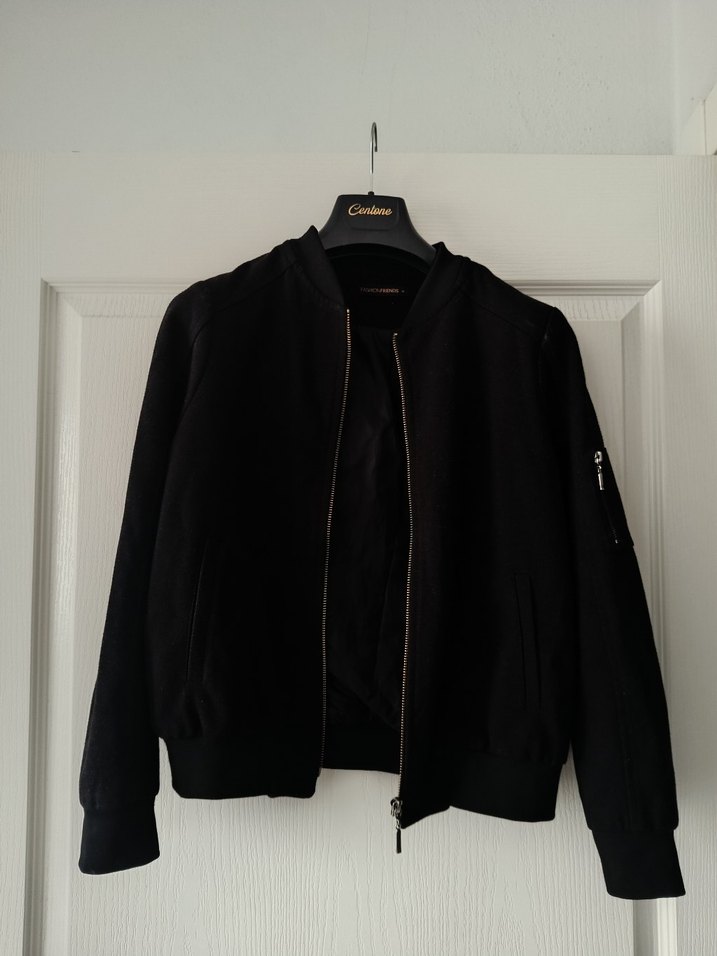 Siyah Fermuarlı Kadın Ceket - Görsel 2