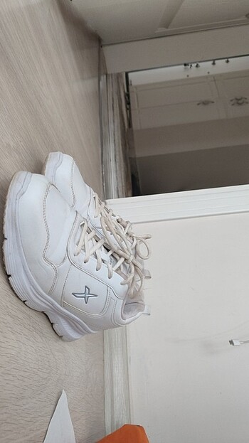 Spor ayakkabı beyaz 
