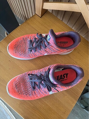38,5 Beden çeşitli Renk Nike spor ayakkabı