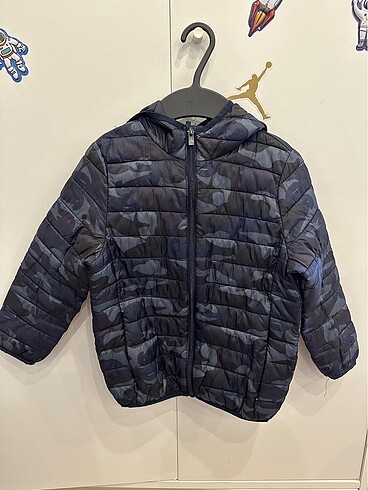 Zara mont
