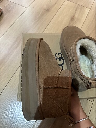 36 Beden kahverengi Renk Ugg Yeni Sezon