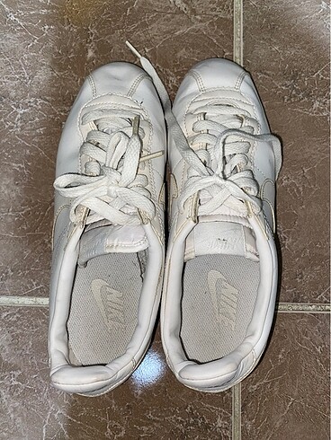 38,5 Beden beyaz Renk Nike Cortez Beyaz Original