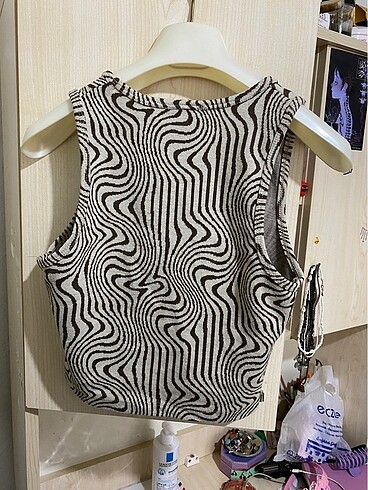 Urban Outfitters Crop Üst