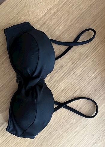 m Beden Siyah Minimalist Strappy Bikini Üstü