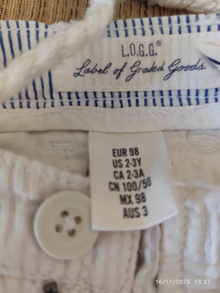 Beyaz Keten Mini Şort - Görsel 2