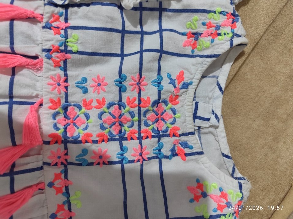 Kız Çocuk Nakışlı Fırfırlı Bohem Elbise - Görsel 2