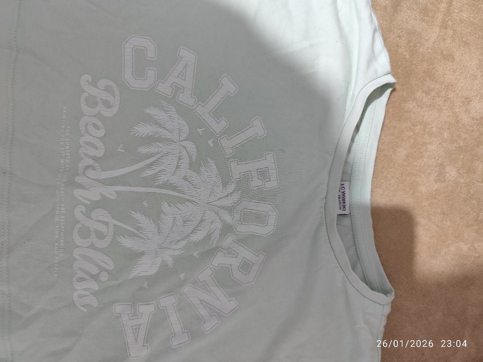 Kız Çocuk Yeşil Baskılı Tişört - Görsel 2