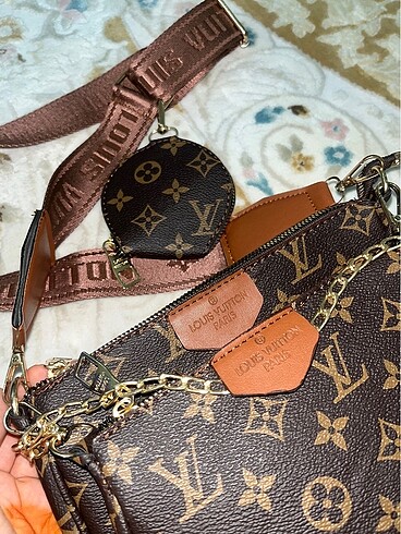 LOUIS VUITTON Çanta