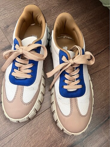 İpekyol sneaker
