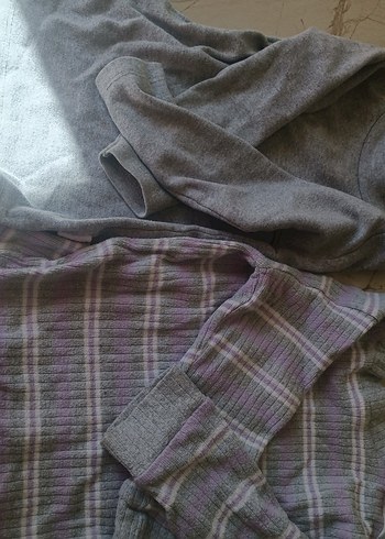 3 Ay Beden kız çocuk pijama takımı bir adet de boğazlı badi