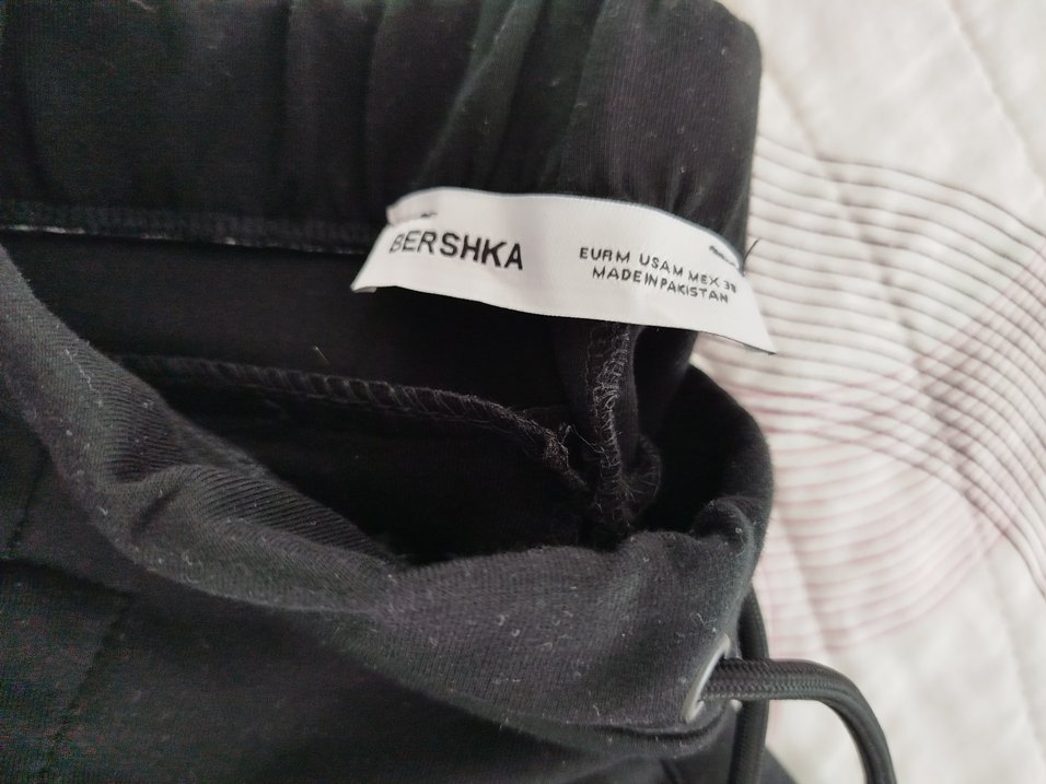 Siyah Kadın Fermuarlı Fit Kesim Eşofman - Görsel 4