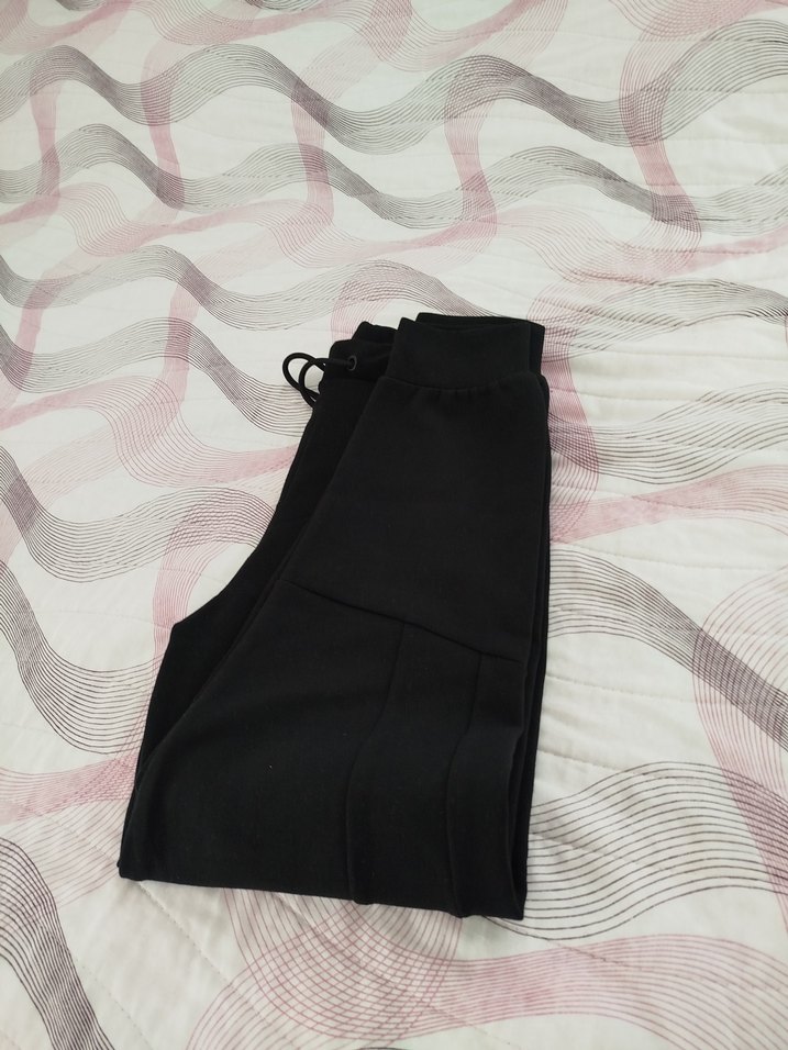 Siyah Kadın Fermuarlı Fit Kesim Eşofman - Görsel 3