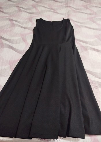 Siyah Uzun Kolsuz V Yaka Drapeli Elbise - Görsel 2