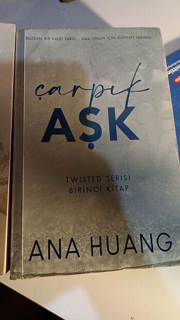  Çarpık aşk çarpık oyunlar 2 kitap