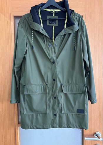 Kadın Haki Kapüşonlu Yağmurluk - Görsel 5
