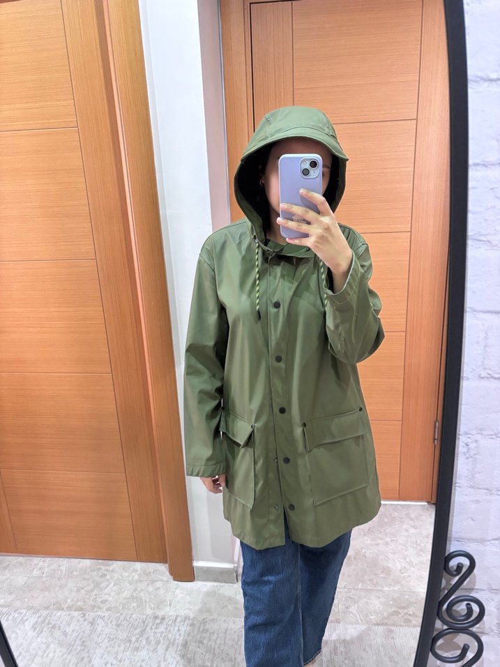 Kadın Haki Kapüşonlu Yağmurluk - Görsel 2