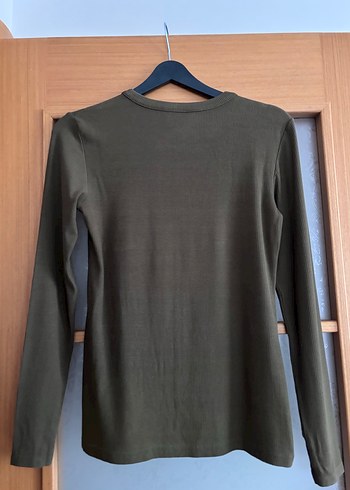 Düğmeli Uzun Kollu Kadın Hırka - Görsel 2